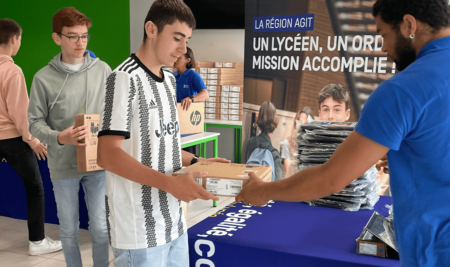 Livraison d’ordinateurs aux secondes